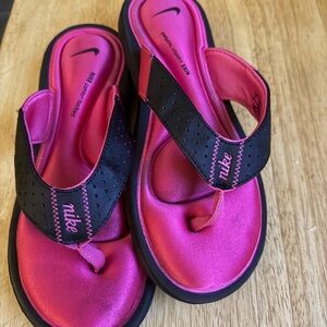 Nike Fuchsia and Black Flip Flops